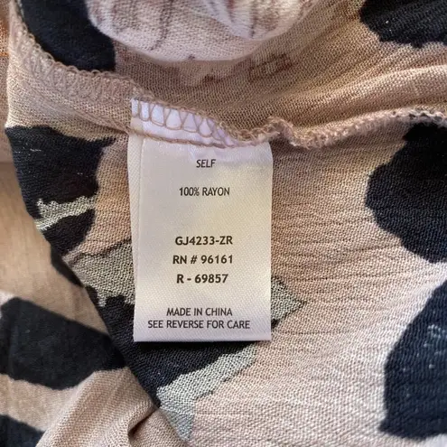 Gypsies & Moondust women's size XL mauve floral long sleeve v-neck crop top