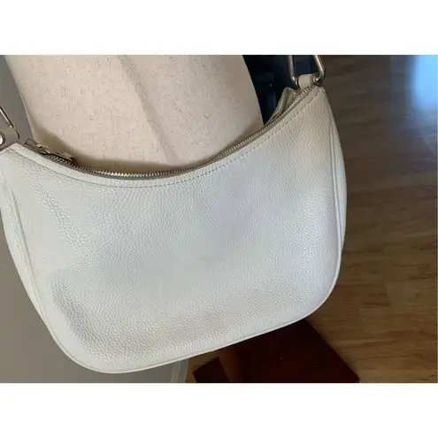 Anne Klein  purse tote ￼ white faux leather