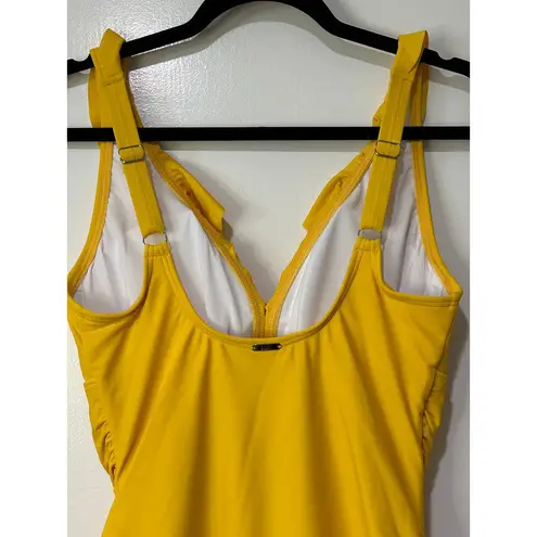 DKNY  Ruffle Plunge Underwire Tummy Control One Piece Yellow Swimsuit Size 10 NWT