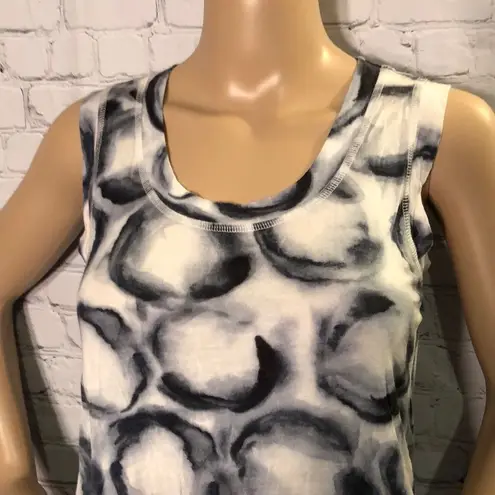 Simply Vera by Vera Wang Artsy Circles Print Tank Top Petite Medium