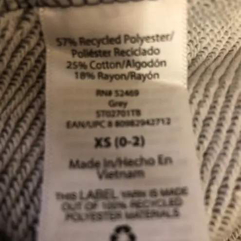 secret treasures Womens Terry Sleep Top Size XS 0-2 Gray Cut Off Edges New