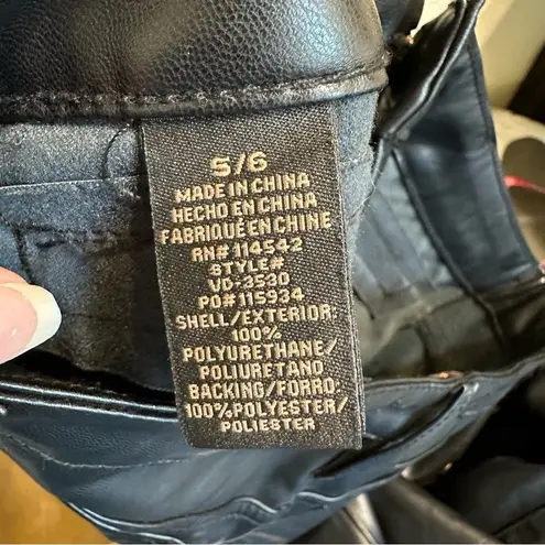 Dollhouse black faux leather cropped wide leg pants women’s size 5/6