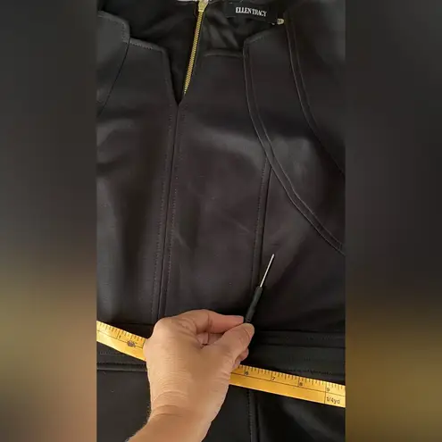 Ellen Tracy Black Cocktail Sheath Dress Holiday Evening Knee Length V Neck Sz 10