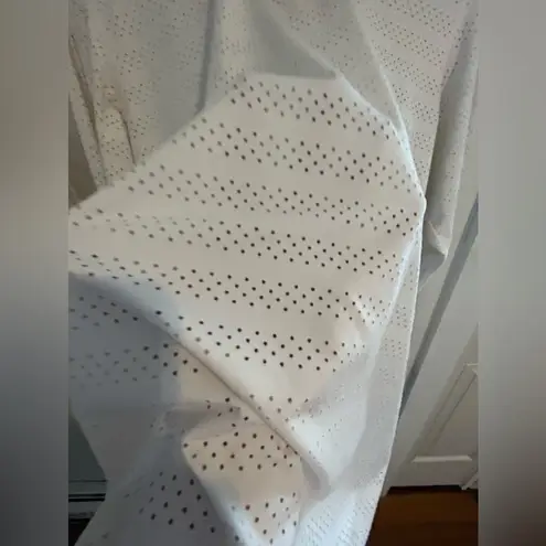 Zyia Active chill long sleeve laser cut light layer Size has rubbed off β¦