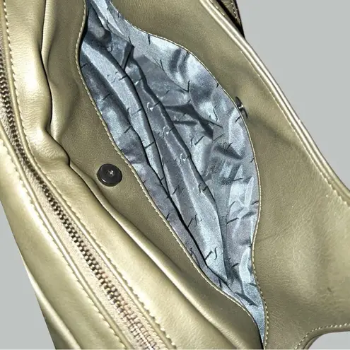 Simply Vera vera wang olive green satchel.