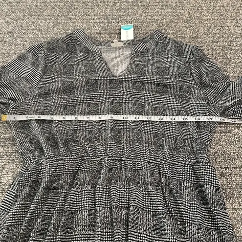 Kaileigh NWT Margret knit tiered Dress Sz L