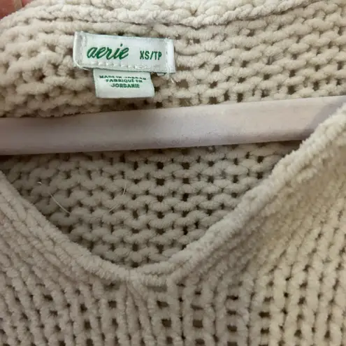 Aerie  Cream V-Neck Sweater