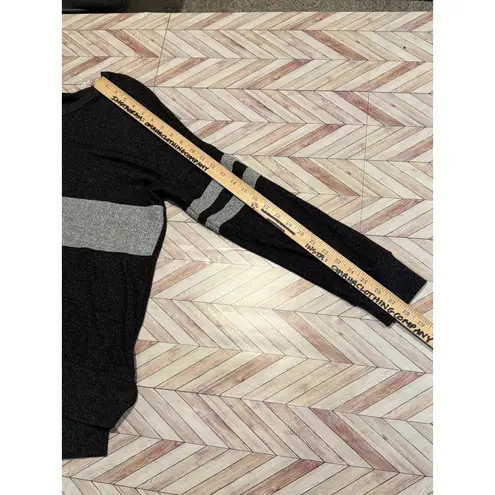 Fitz + Eddi Fitz Eddi Womens Gray Striped Long Sleeve Sweater Top Medium Shirt Blouse Tunic