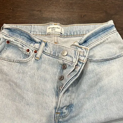 Abercrombie & Fitch  curve love high rise dad Jean