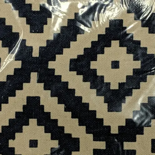 Summer & Rose Navy Diamond Beach Tote - NIP