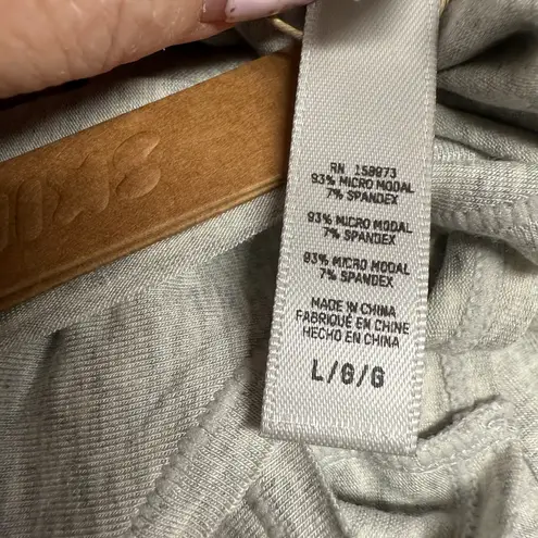 SKIMS NWT Gray Sleeveless Backless Tank Top