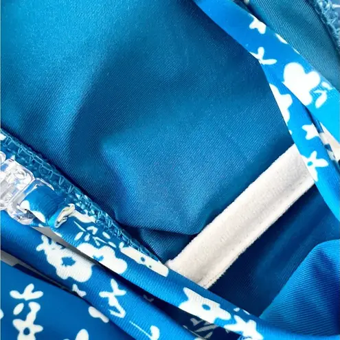 Dazedayz Kalani 3 piece bikini set with swimsuit bag NWT medium