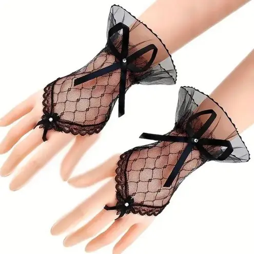 Gothic Delicate Black Lace Bow Gloves Cherubim Gentle Emo Arm Coverings