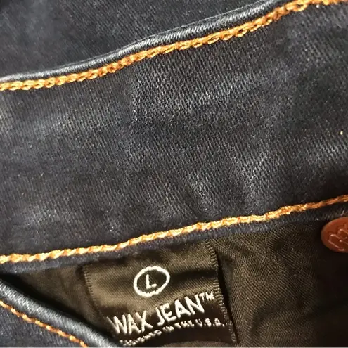 Stretch blue dark wash denim cuffed short size large