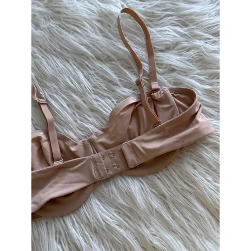 SKIMS Smoothing Intimates Strapless Bra Clay Size 36B