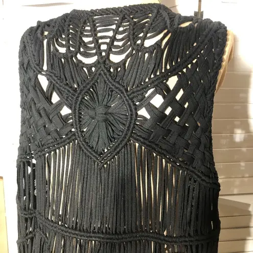 Daytrip  Macrame Fringe Vest Black Open-Front Knit Size Medium - Image 5