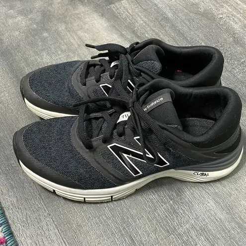 New Balance  711 V3 Navy Blue Black Sneakers Shoes Women’s Size 6.5