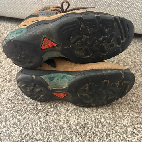 Vintage 1996 Nike Air 150 Approach ACG Trail Hiking Boots 90s Women’s 7 Tan