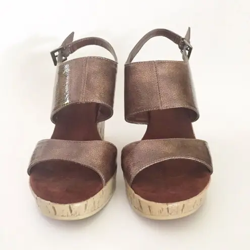 Aerosoles Trade Secret Bronze Wedge Sandal Cork 9