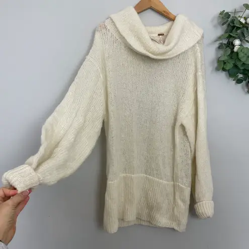 Free People NWT  Ophelia Alpaca Oversized Sweater