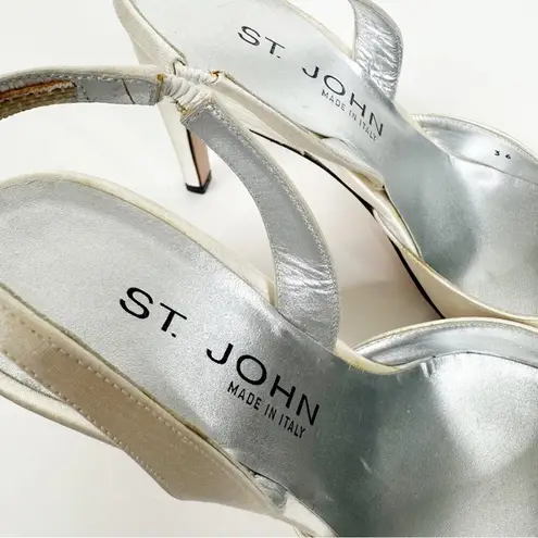 St. John Size 6 Vintage Satin Off White Slingback Crystal Wedding Bridal Heels
