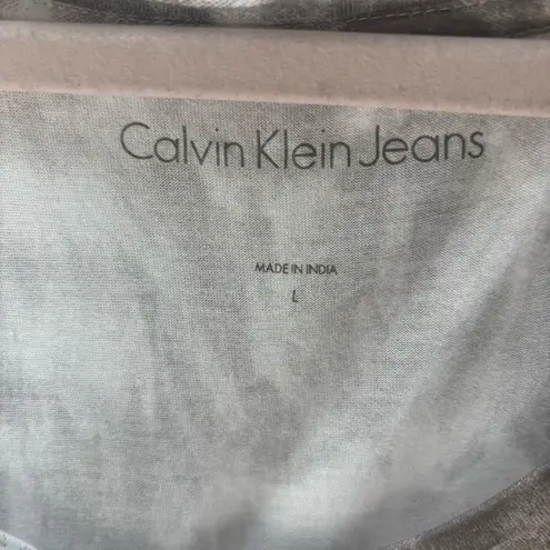Calvin Klein Jeans Women’s Tie-Dye Tee