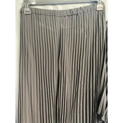 Marina Pleated Chiffon Round Neck Long Illusion Wing Sleeve 2