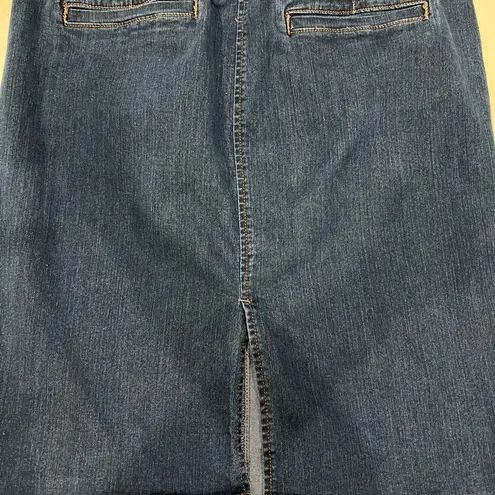 Old Navy  denim skirt size 14