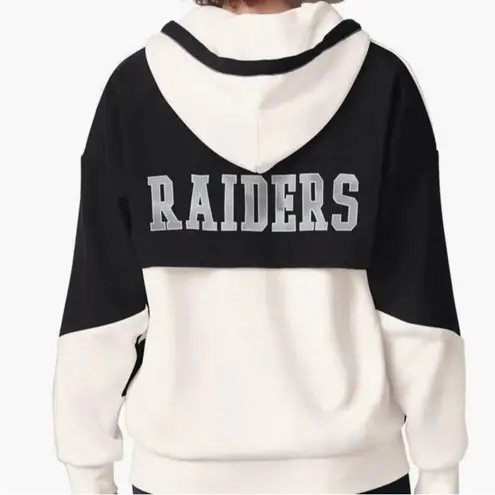 Women's White Las Vegas Raiders Scrimmage Full-Zip Hoodie
STARTER