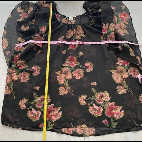 WD•NY WD NY 3X Sheer Romantic Floral Flutter Sleeve Top