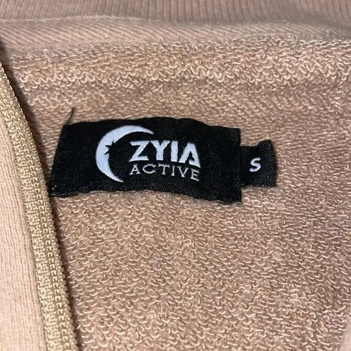 Zyia active tan quarter zip