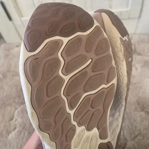 New Balance  Fresh Foam X 1080 V12 Womens Size 10 W108012O Pink Running Shoes