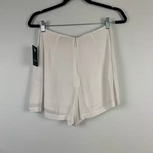 Guess  Chica Grommet Lined White‎ Front Tie Shorts S NWT