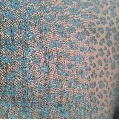 Pashmina Cheetah Print Rectangle Scarf-Cashmere & Silk Blend-Fringe-Reversible