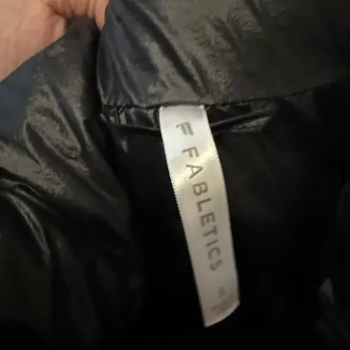Fabletics  Essential Puffer Jacket