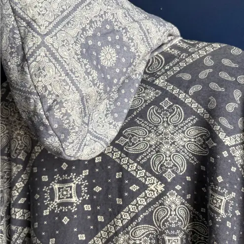 American Eagle  Outfitters Blue Paisley Hoodie