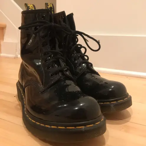 Dr. Martens Black vinyl shiny classic doc Martens