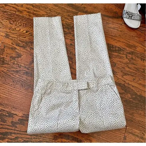 Akris Punto Frankie Memphis Pastina Print Crops size 4 white black