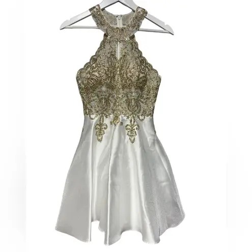 XScape Embellished Embroidered Mikado Party Dress White Gold Size 2 EUC