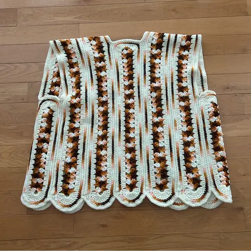 Handmade Crochet Sweater Vest Hippie Retro Grannycore Scallop Edge Oversized