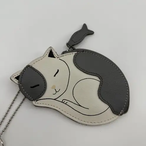 Rolf’s Leather Sleeping Cat Small Coin Purse Keychain Bag Charm Zip Kitty Gray