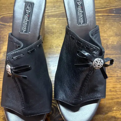 Brighton  Shore Black Wedges Size 6