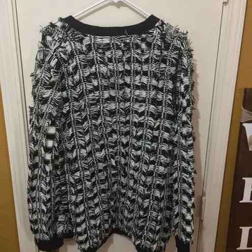 Religion women's M medium fringe yarn open front pocketed cardigan jacket