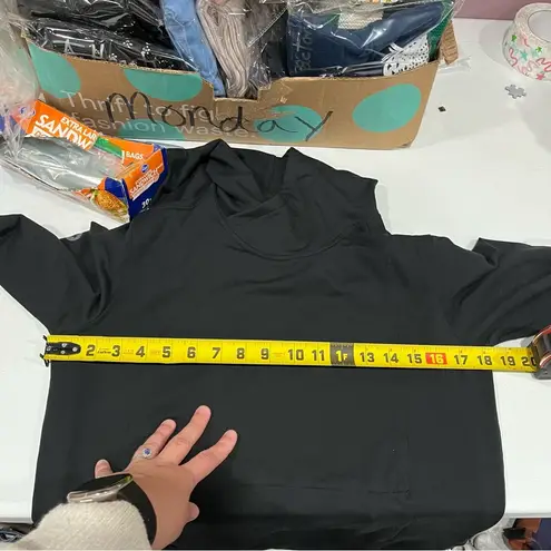 Marmot Black Pullover Activewear Hoodie Thumbholes Womens Size XS