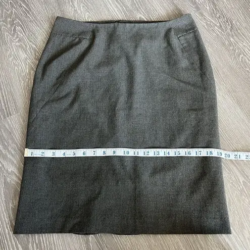 Rafaella Pencil Skirt Size 10 Pinstripe Gray Office Business Wear