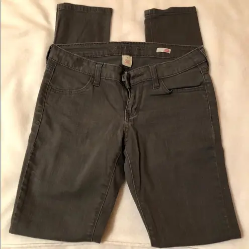 Arizona Jeans Low Rise Super Skinny Gray Jeans Size 5
