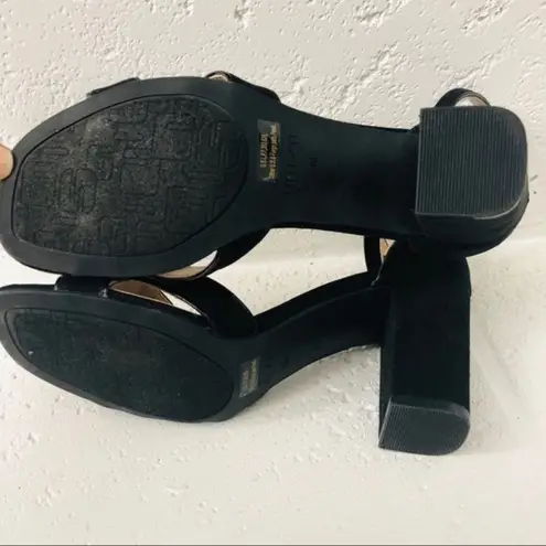 Unisa  Sandals Rexxa Black Suede Ankle Strap Block Heel Size 8.5M