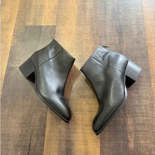 Seychelles Black Leather Ankle Boots Women’s 9.5