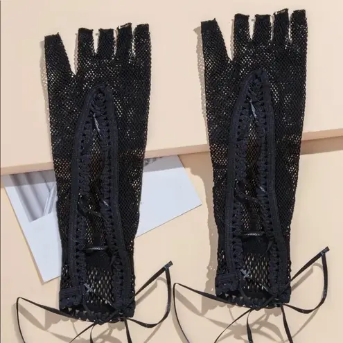 Fishnet Lace Fingerless Gloves New