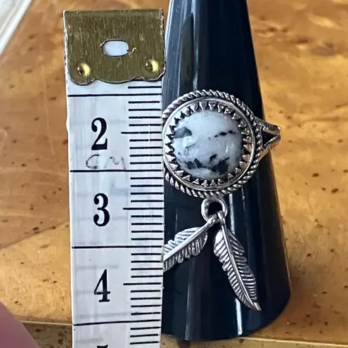White Buffalo Turquoise Sterling Silver Feather Ring Size 8 Black